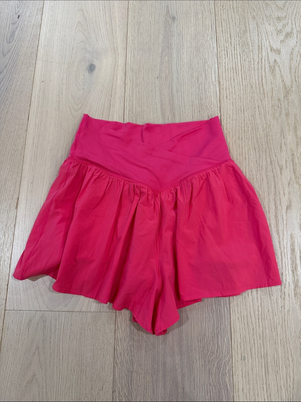 Offline by Aerie Women’s High-Waist Pink Flared Shorts Size Small
